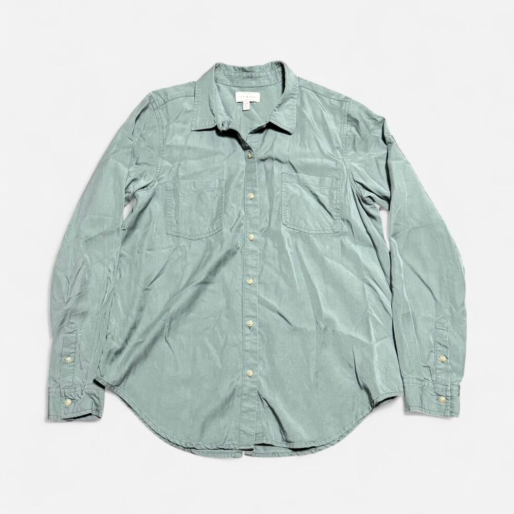 Lucky brand light blue medium size button up long sleeve shirt
